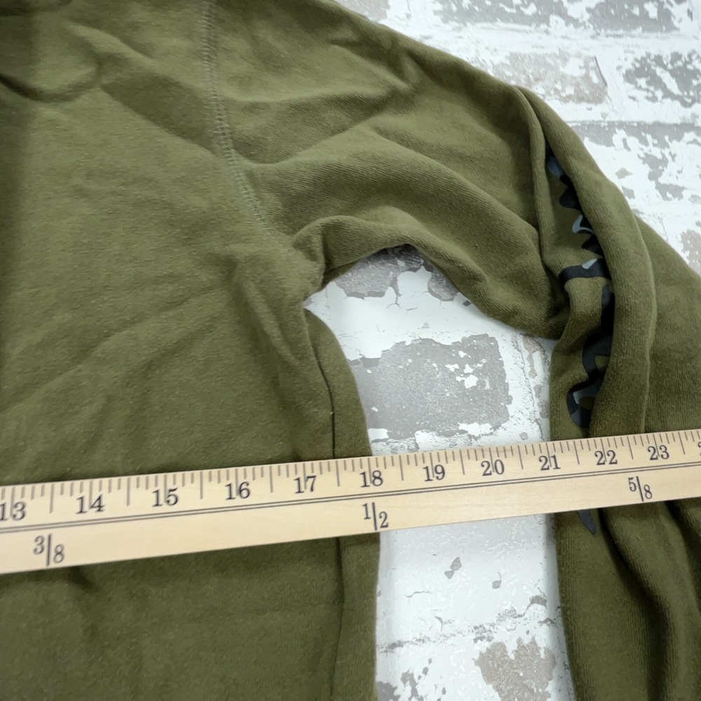 Champion Hoodie Boys Large Green Sweatshirt Sweater Spell Out‎ Logo Youth Olive - Picture 10 of 11